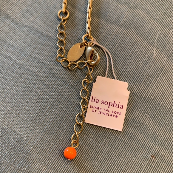 Lia Sophia necklace - Picture 5 of 7